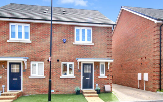 Dante Way, West Ewell, Epsom, KT19 9FZ