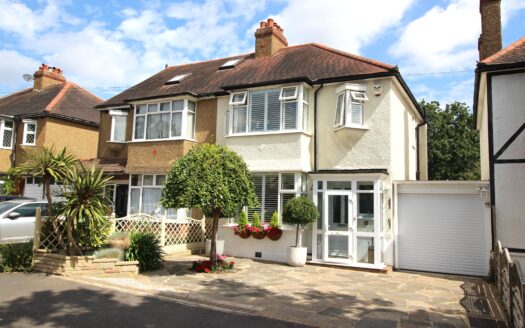 Glyn Road, Worcester Park, KT4 8SD